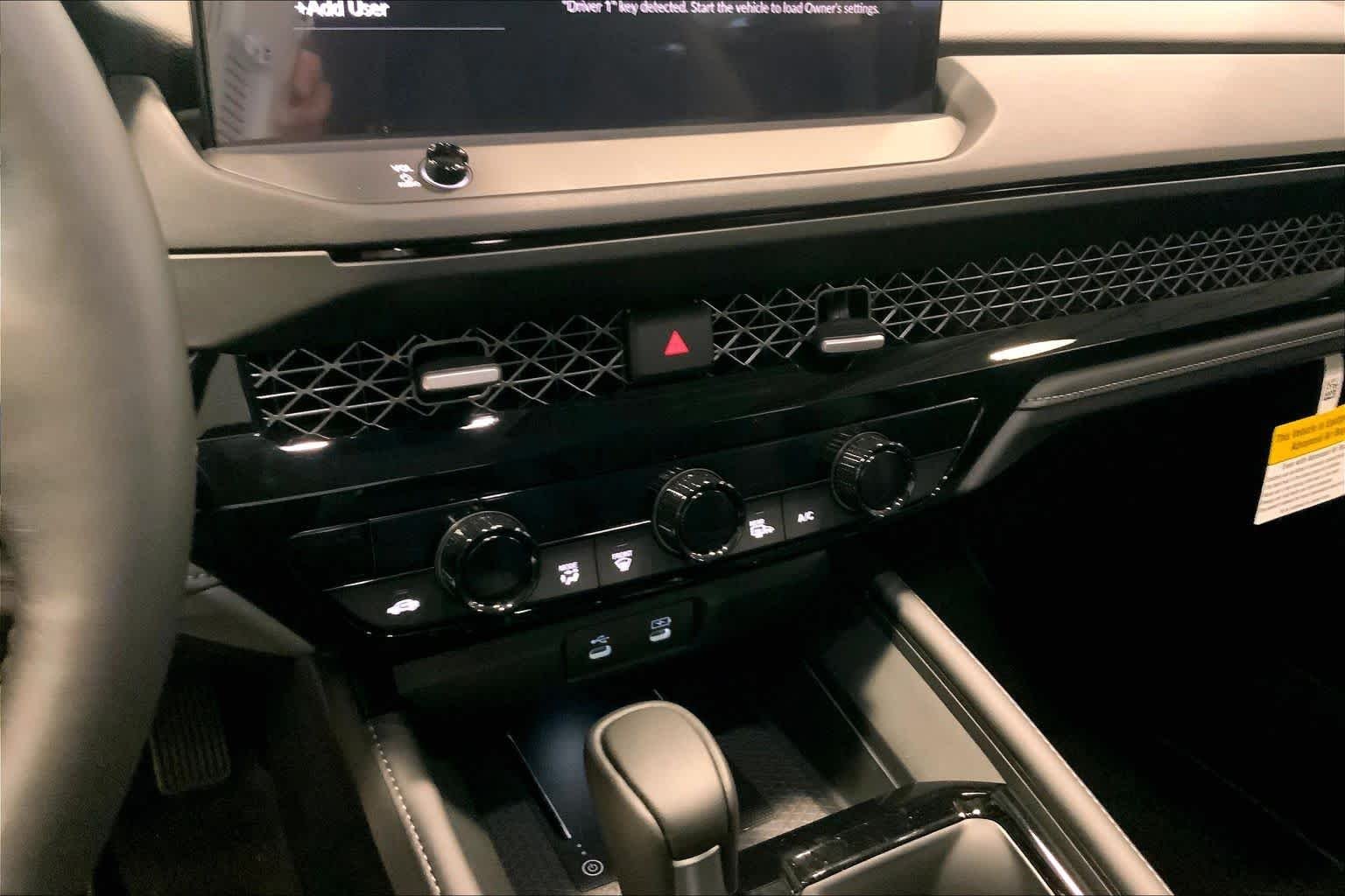 New 2026 Urban Gray Pearl Honda Touring Hybrid image 19