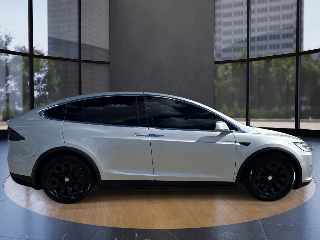 Used 2017 Tesla Model X 90D with VIN 5YJXCBE26HF041483 for sale in Long Beach, CA