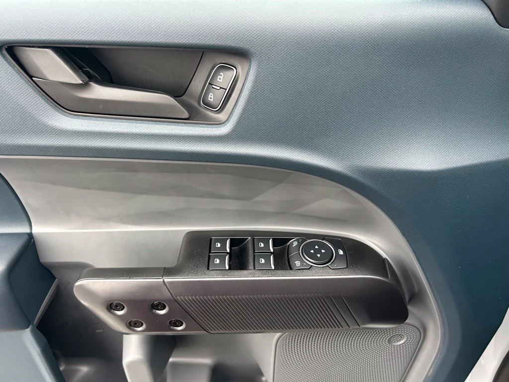New 2026 Space White Metallic Ford XLT image 10