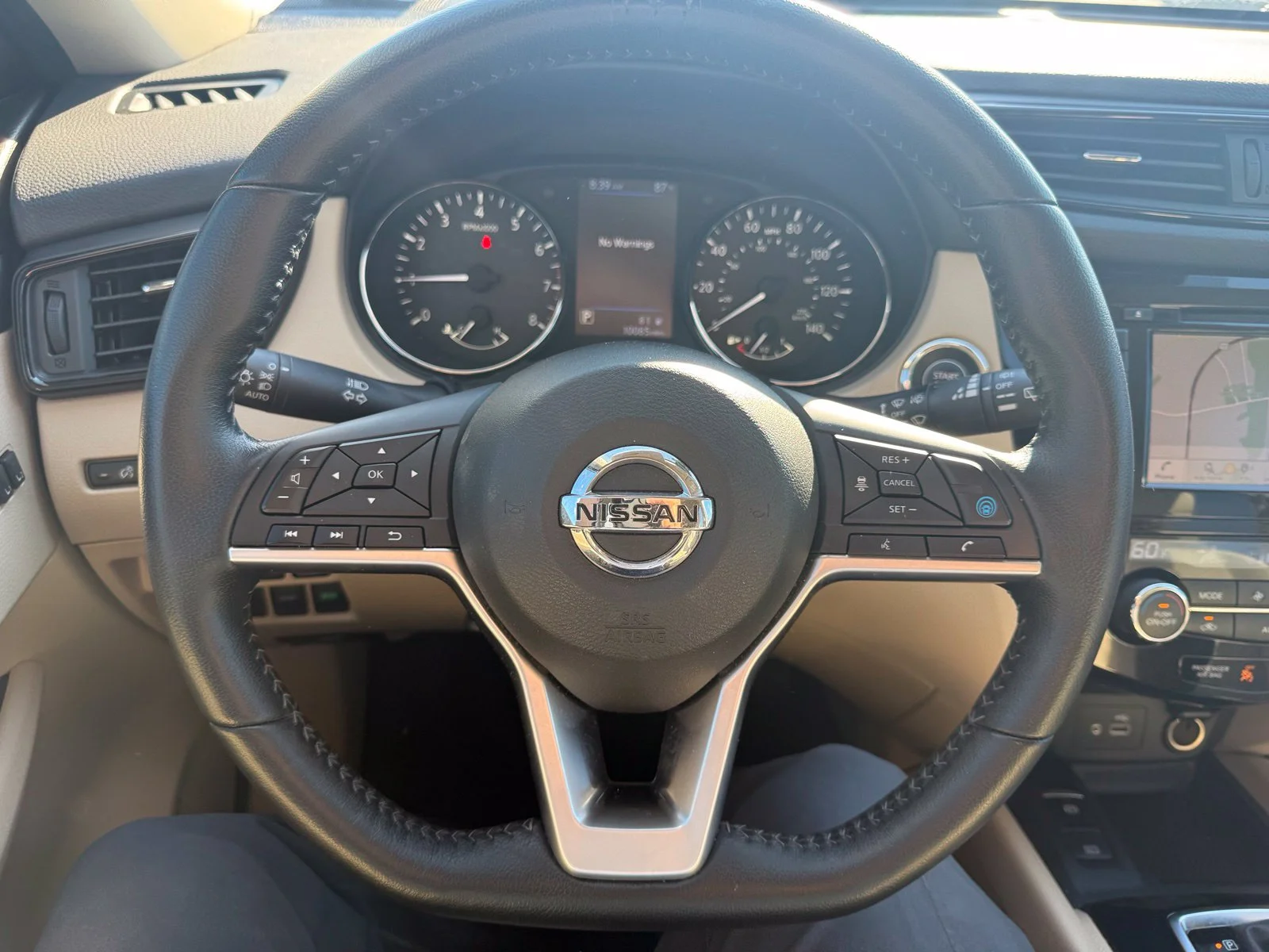 Used 2020 Pearl White Tricoat Nissan SV image 15