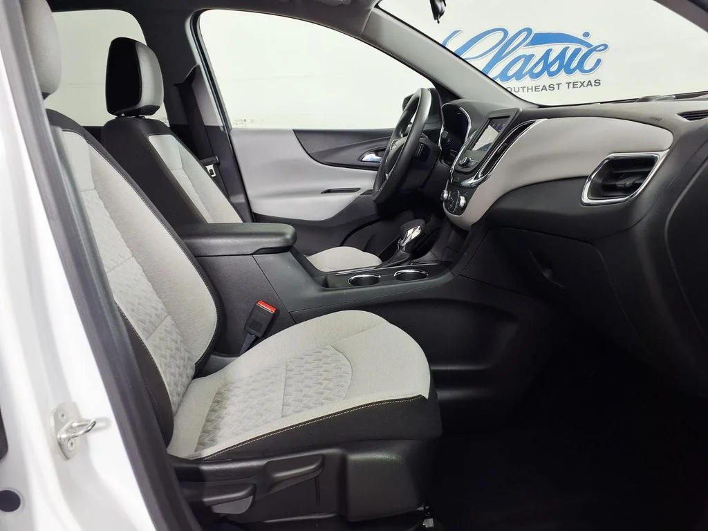 Used 2024 White Chevrolet LS image 12