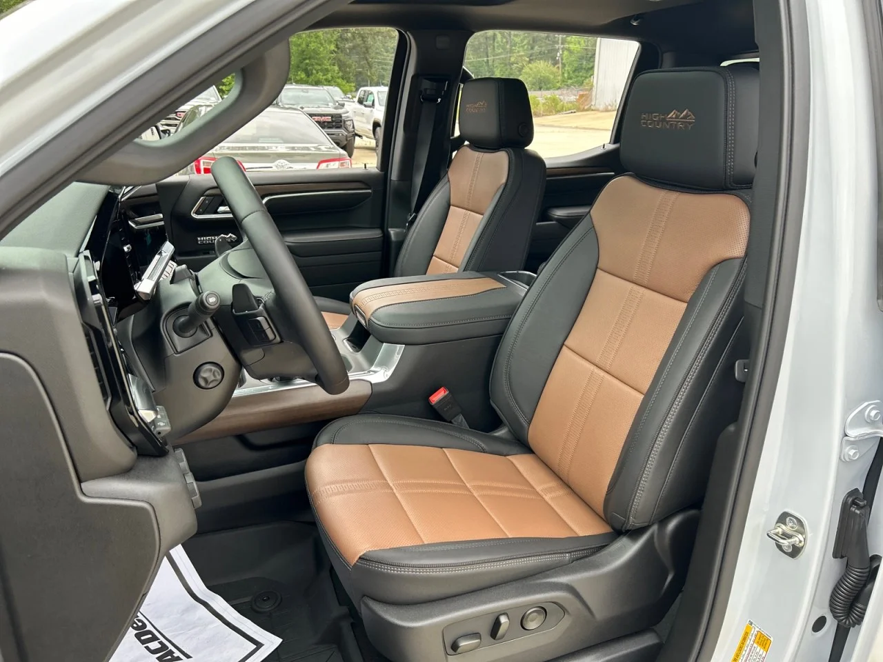2026 Chevrolet Silverado 1500 High Country - Photo 17