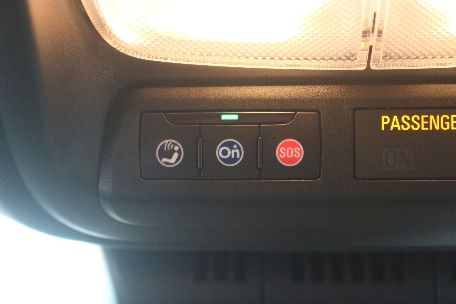 Used 2024 Summit White GMC Denali image 32