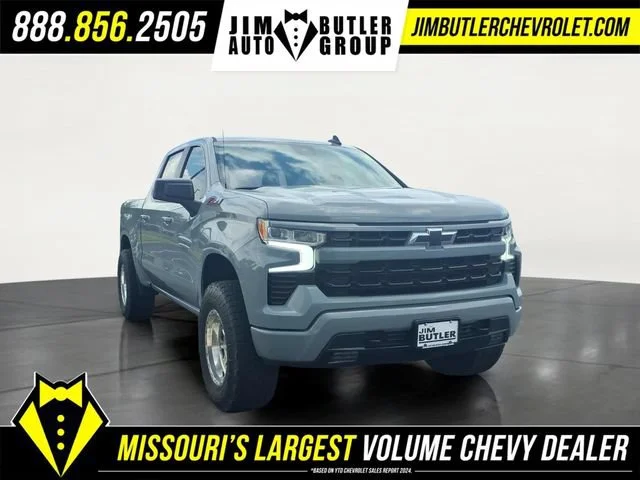 Used 2025 Slate Gray Metallic Chevrolet RST image 24