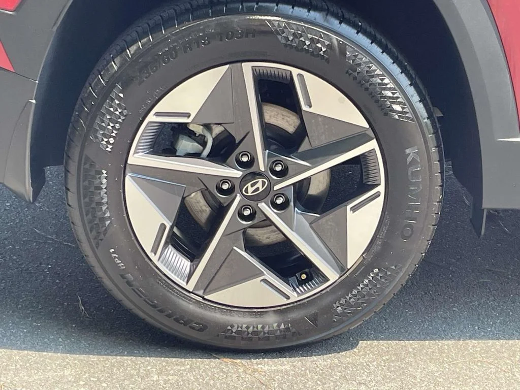 Used 2026 Red Hyundai SEL image 7