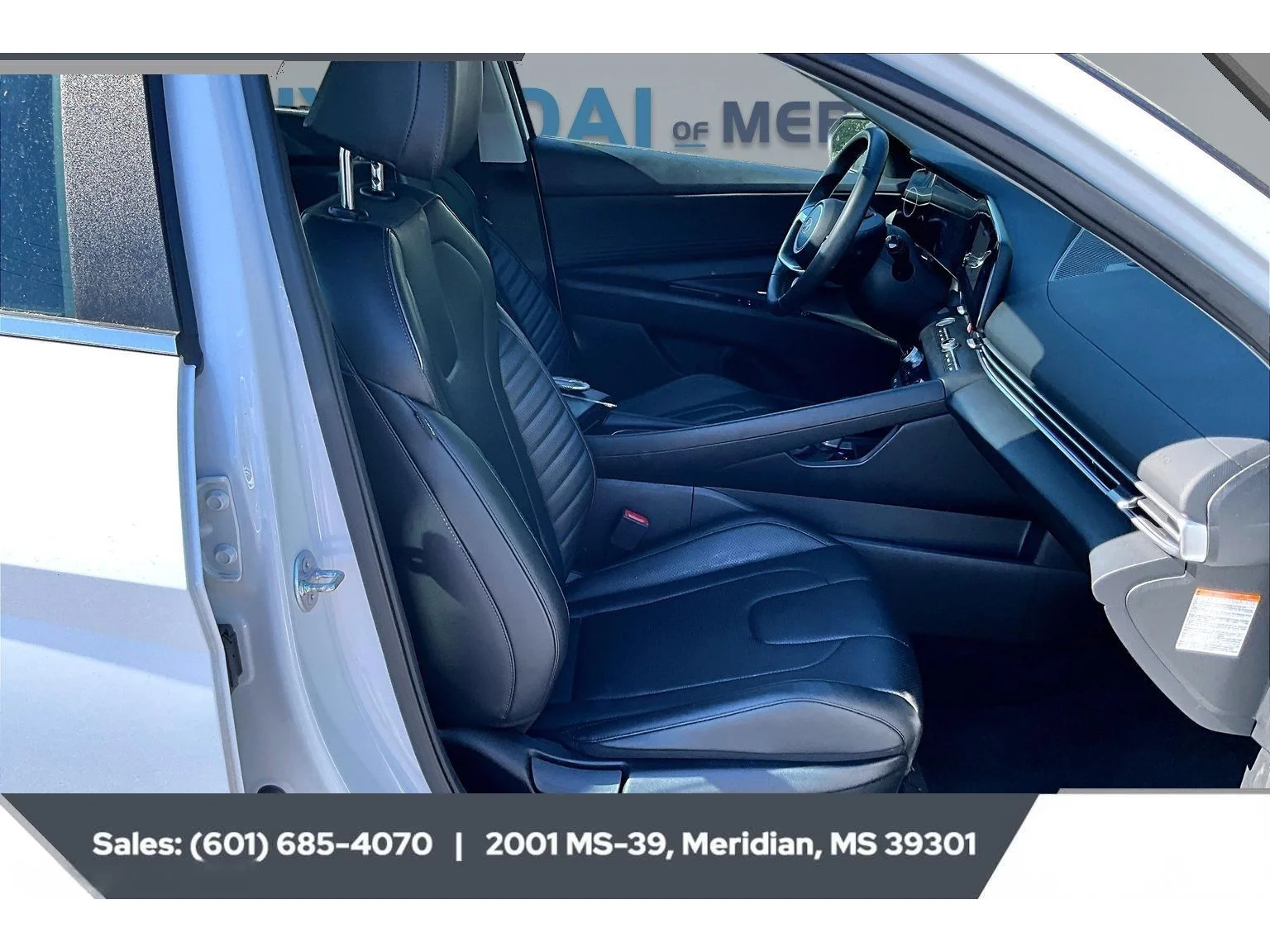 Used 2025 SERENITY WHITE Hyundai Limited image 6