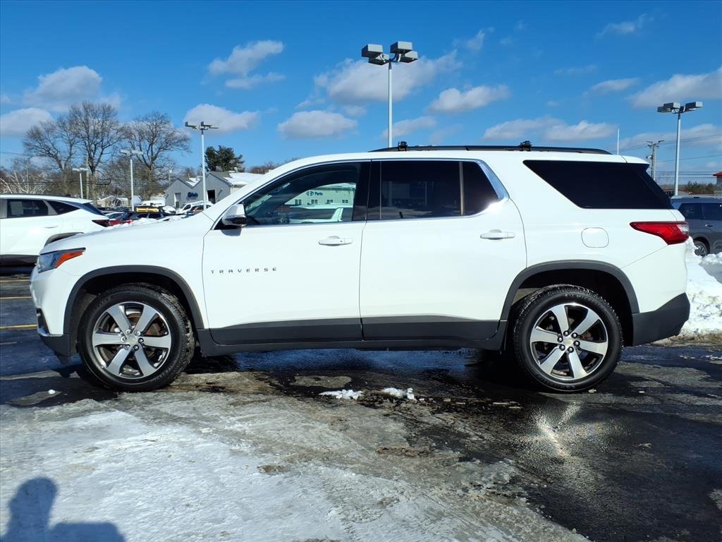 Used 2020 Chevrolet Traverse 3LT with VIN 1GNEVHKW7LJ135151 for sale in Meriden, CT