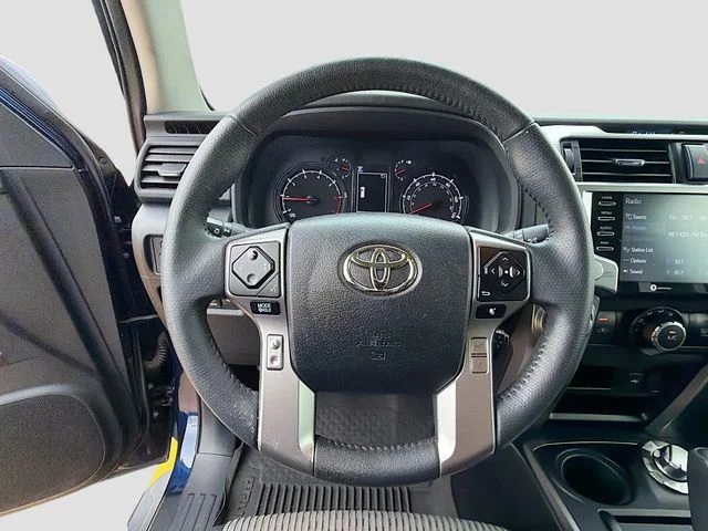 Certified Used 2022 Nautical Blue Metallic Toyota SR5 image 11