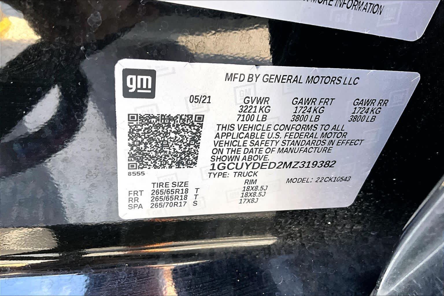 Used 2021 Black Chevrolet LT image 32