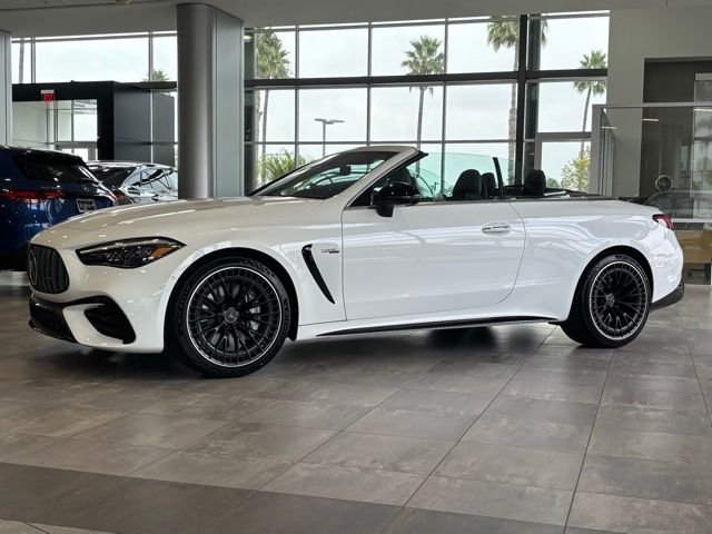 New 2026 MANUFAKTUR Moonlight White Metallic Mercedes-Benz AMG® CLE 53 4MATIC+ Cabriolet image 10