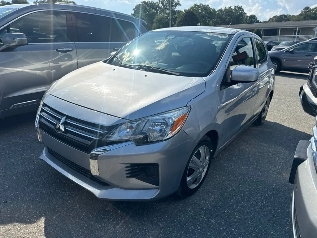 Used 2024 Gray Mitsubishi ES image 1