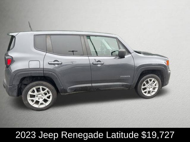 Used 2023 Graphite Gray Jeep Latitude image 6