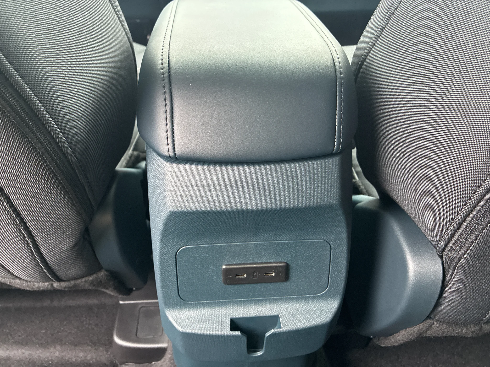 New 2026 Carbonized Gray Metallic Ford XL image 11