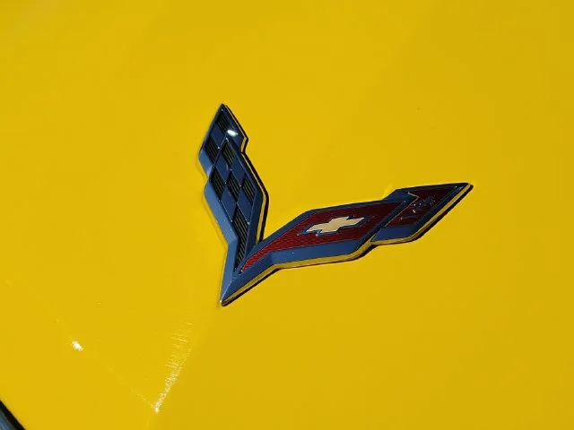 2019 Chevrolet Corvette 1LT - Photo 11