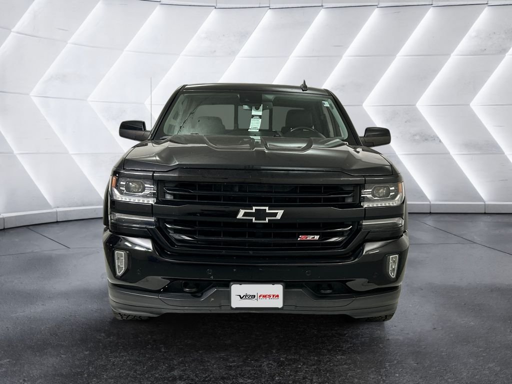 Used 2018  Chevrolet LTZ image 2