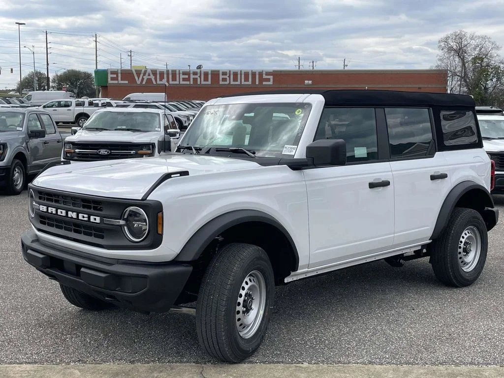 New 2026 White Ford Base image 7