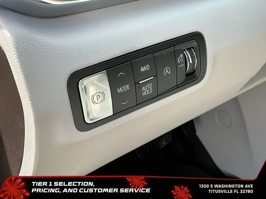 New 2026 Glacier White Tricoat GMC Denali image 22