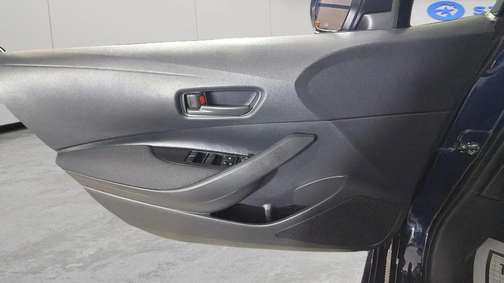 Used 2025 Blue Toyota Hybrid LE image 25