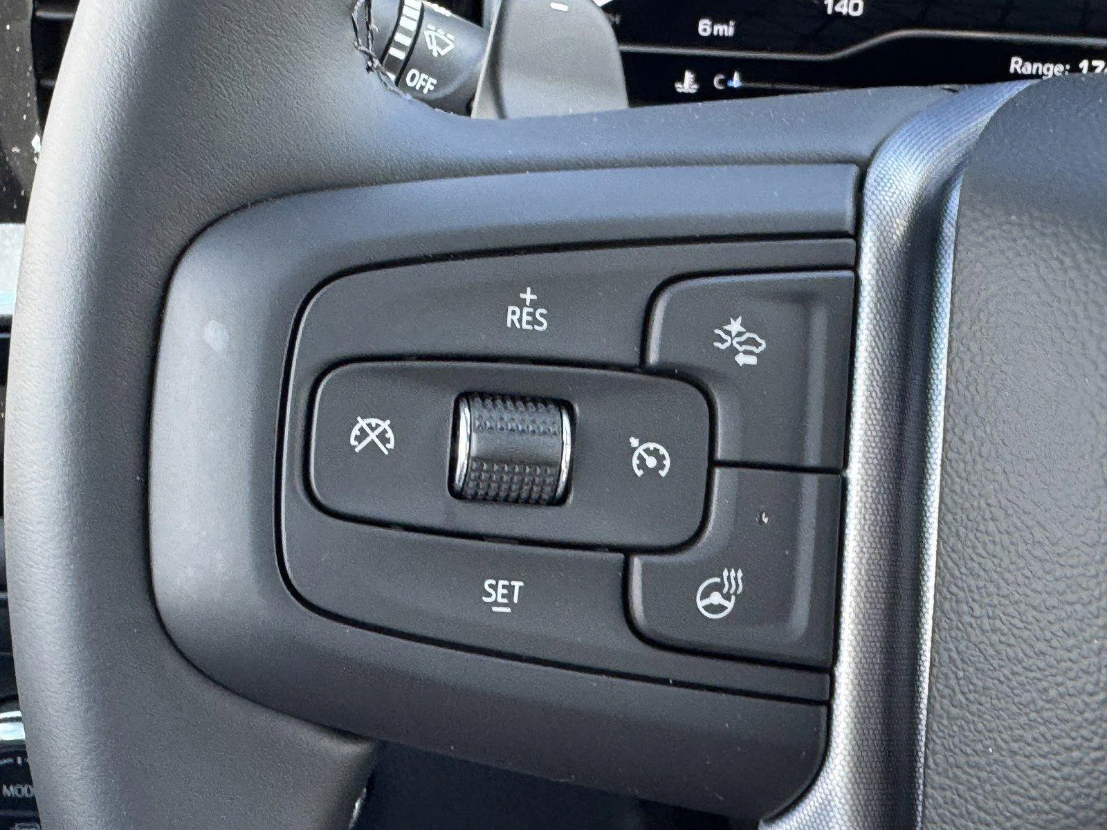 New 2025 Summit White GMC Elevation image 19
