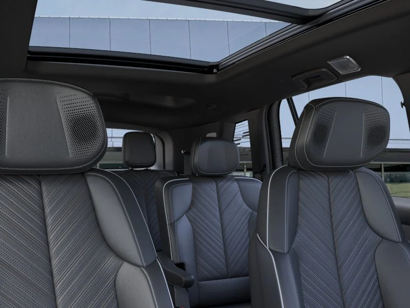 2026 Cadillac VISTIQ Platinum Sport - Photo 12