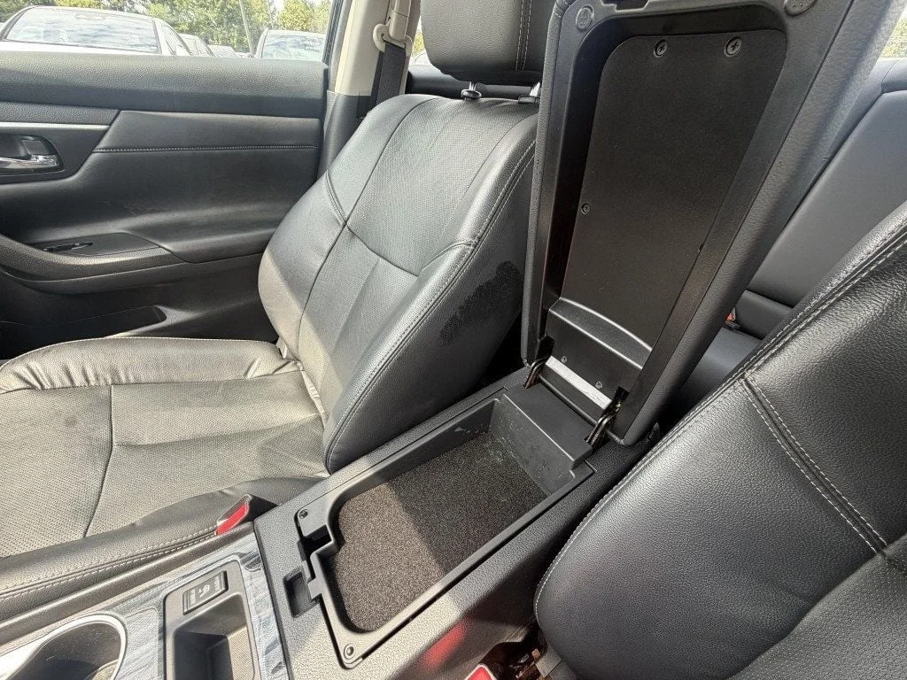 Used 2016 Super Black Nissan 4dr Sedan I4 2.5 SL image 15