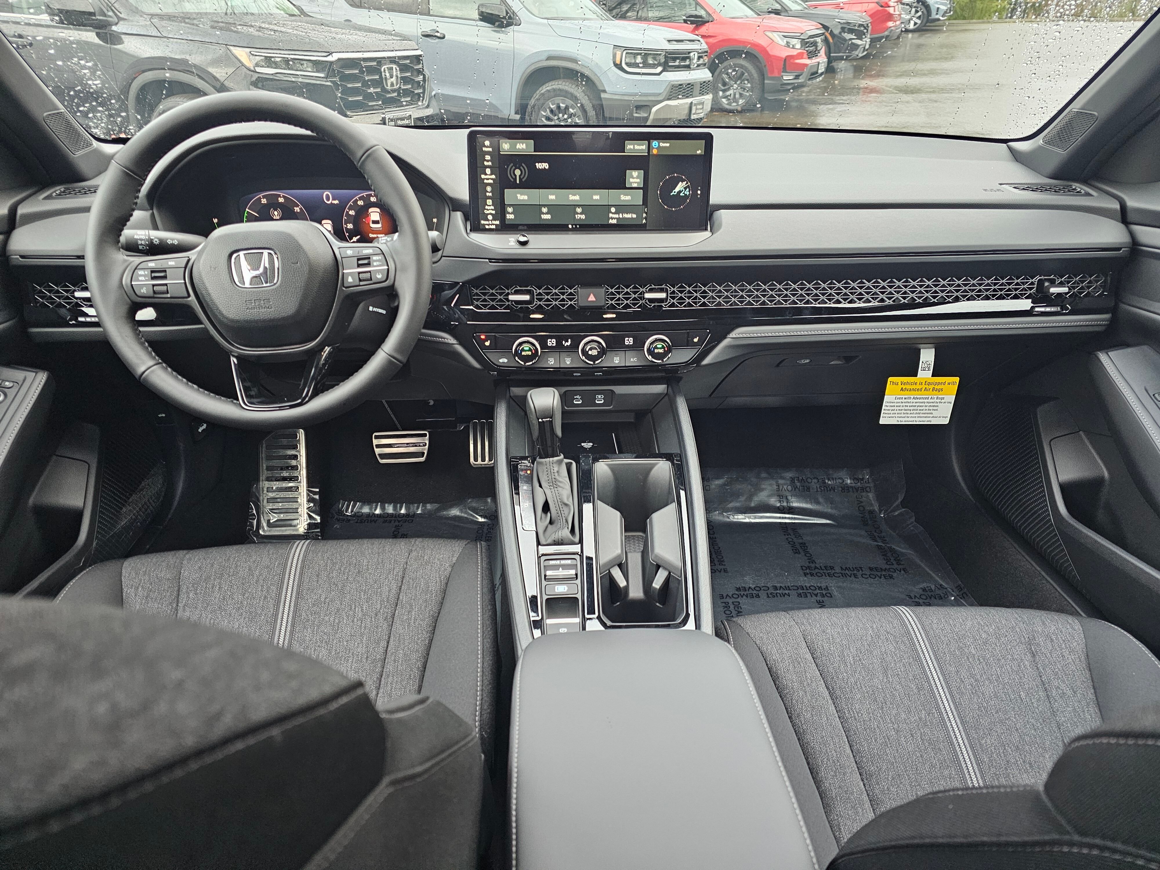 2025 Honda Accord Hybrid Sport - Photo 14