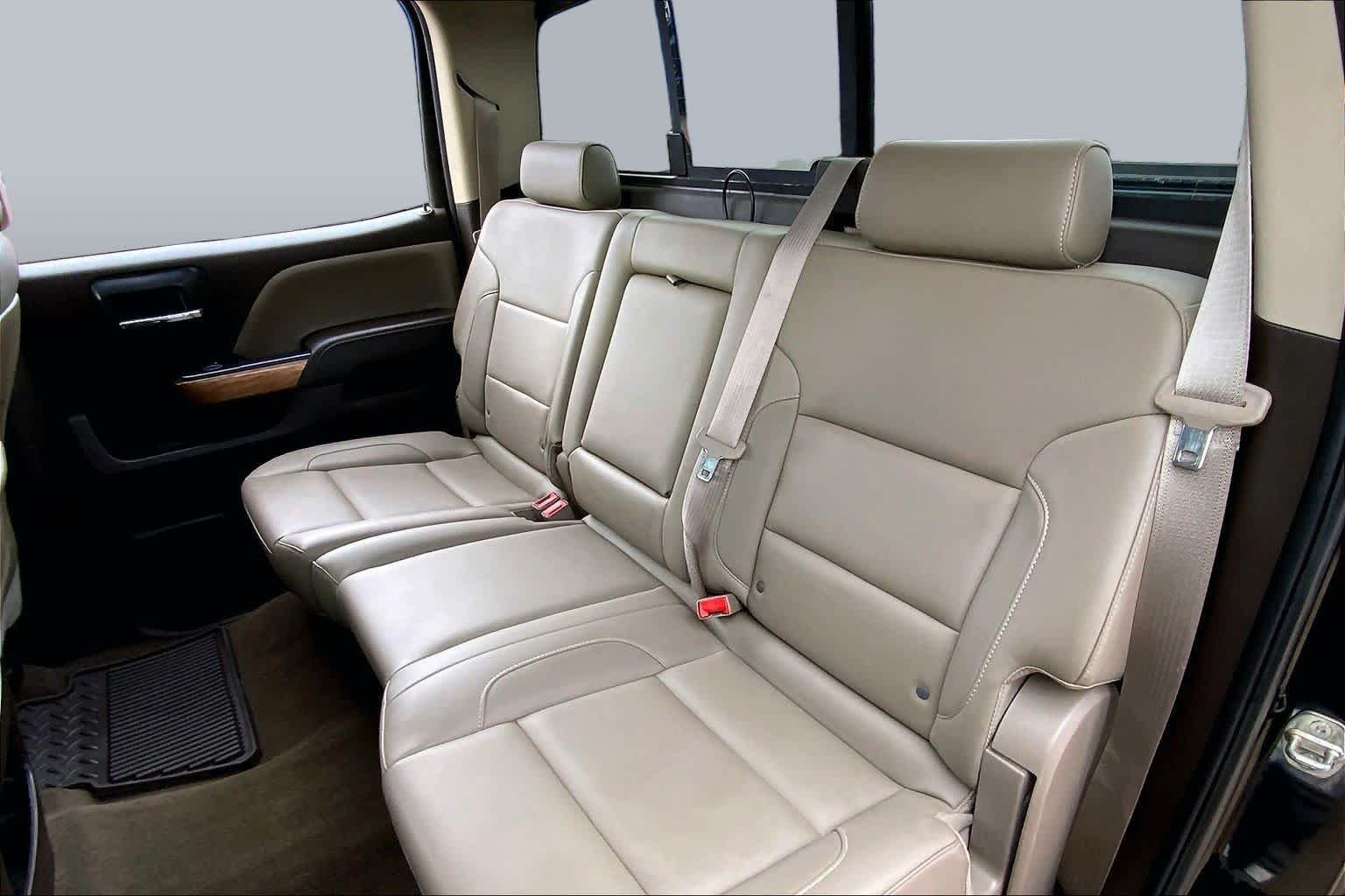 Used 2015 Black Chevrolet LTZ image 20