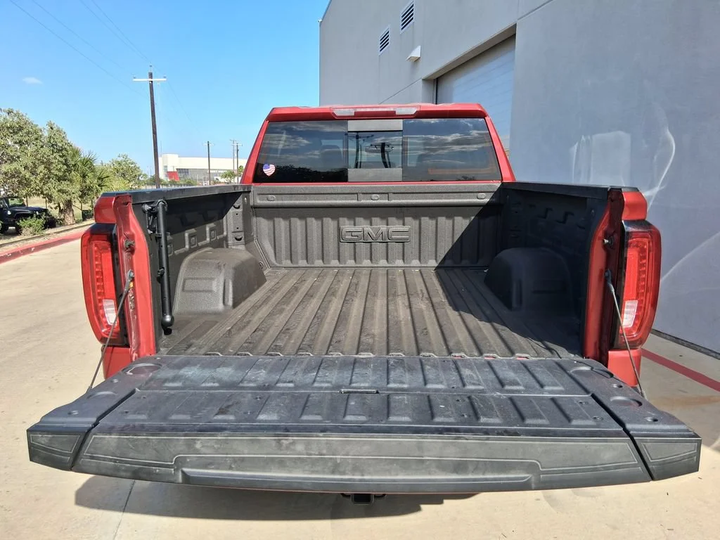 Used 2025 Volcanic Red Tintcoat GMC SLT image 8