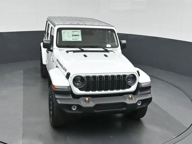 New 2026 Bright White Clear-Coat Exterior Paint Jeep 85th Anniversary Edition image 39