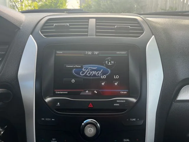 Used 2015  Ford XLT image 17