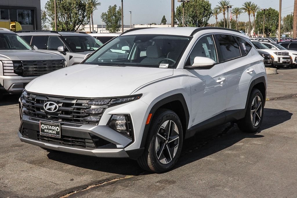 New 2026 White Hyundai SEL image 3