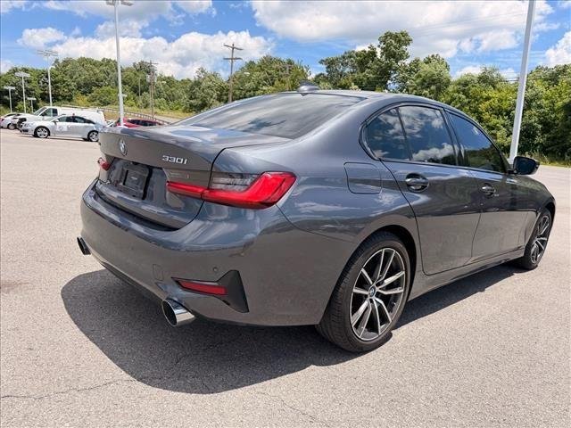 Used 2020 Mineral Gray Metallic BMW 330i xDrive image 5
