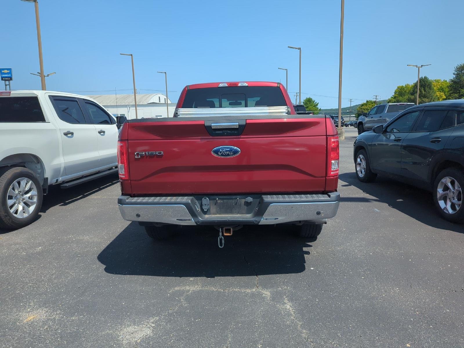 Used 2016 RUBY RED METALLIC TINTED CLEARCOAT FORD TRUCK XLT image 6