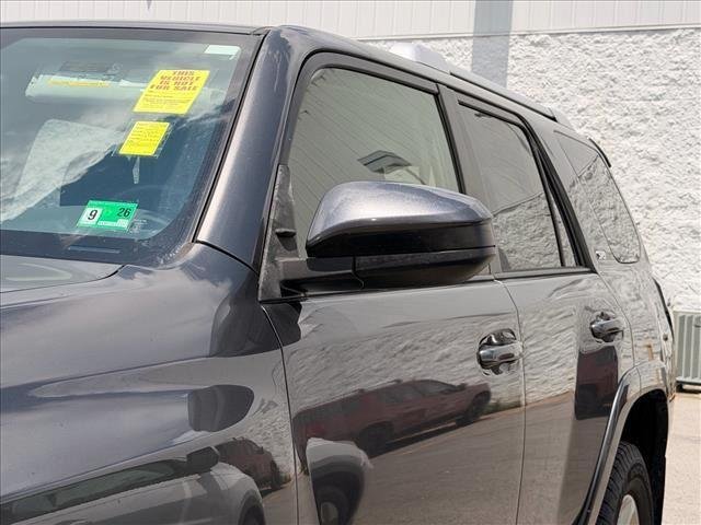 Used 2018 Magnetic Gray Metallic Toyota SR5 image 3