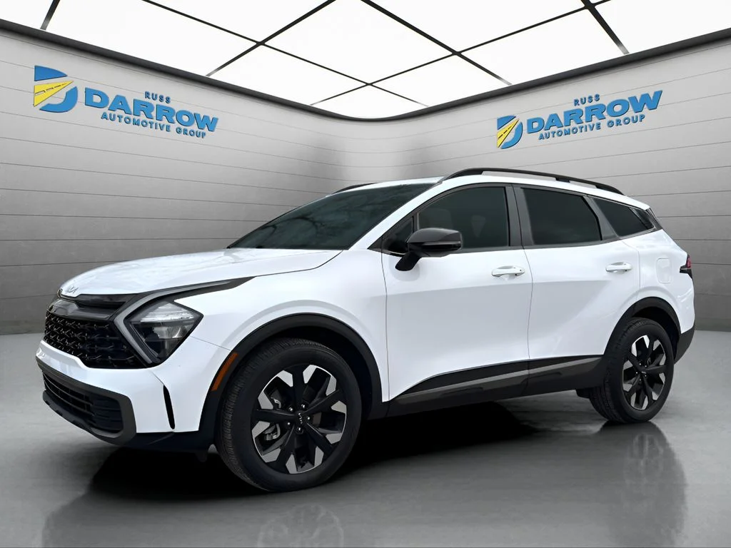 Used 2023 White Kia X-Line image 1