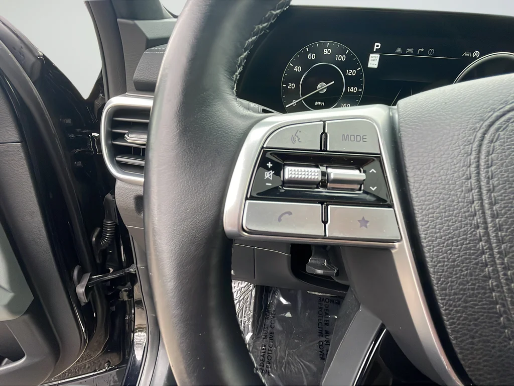 Used 2023 Black Kia SX-Prestige X-Pro image 9