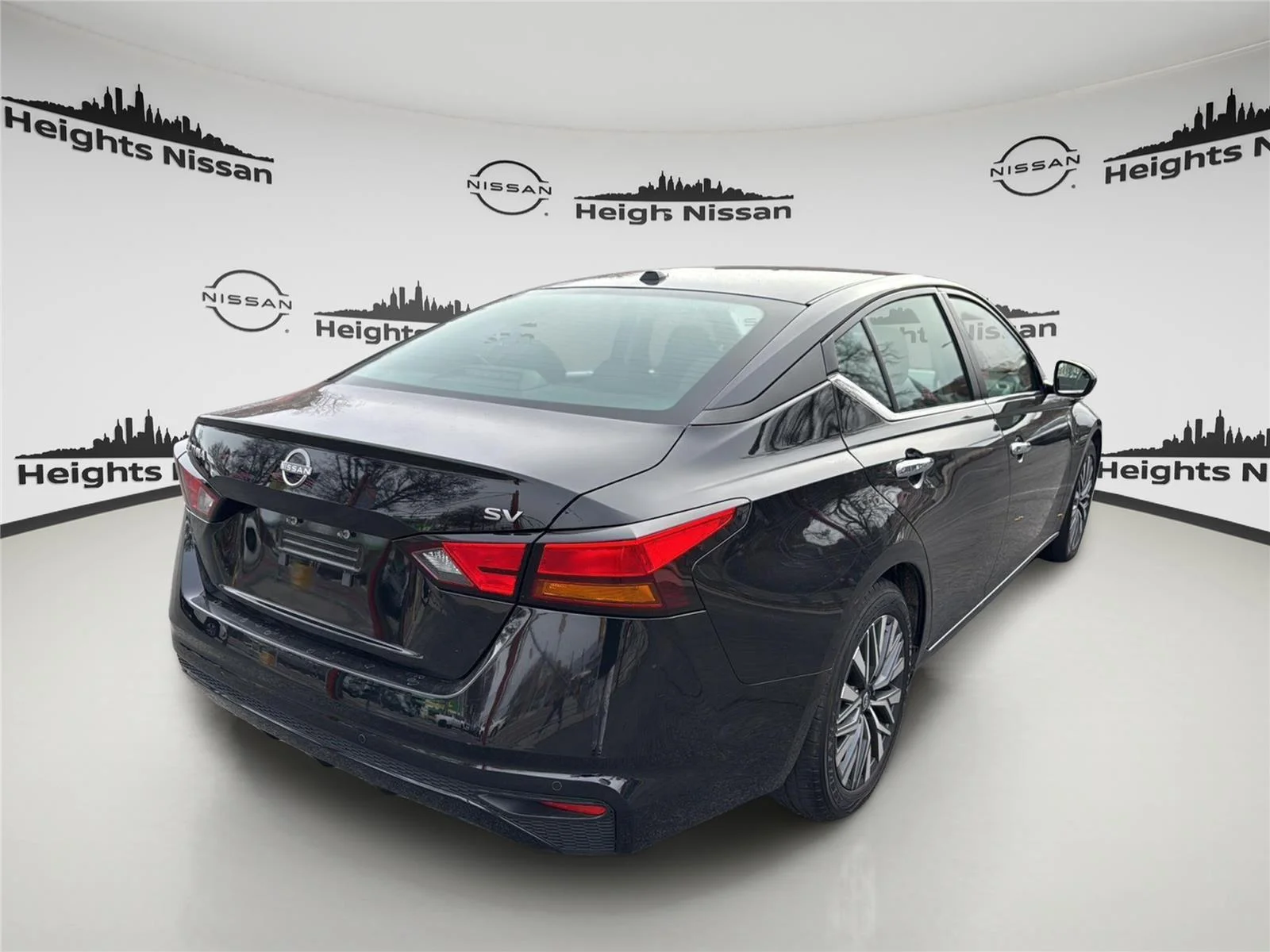 Used 2023 Nissan Altima SV with VIN 1N4BL4DV6PN358445 for sale in Jackson Heights, NY