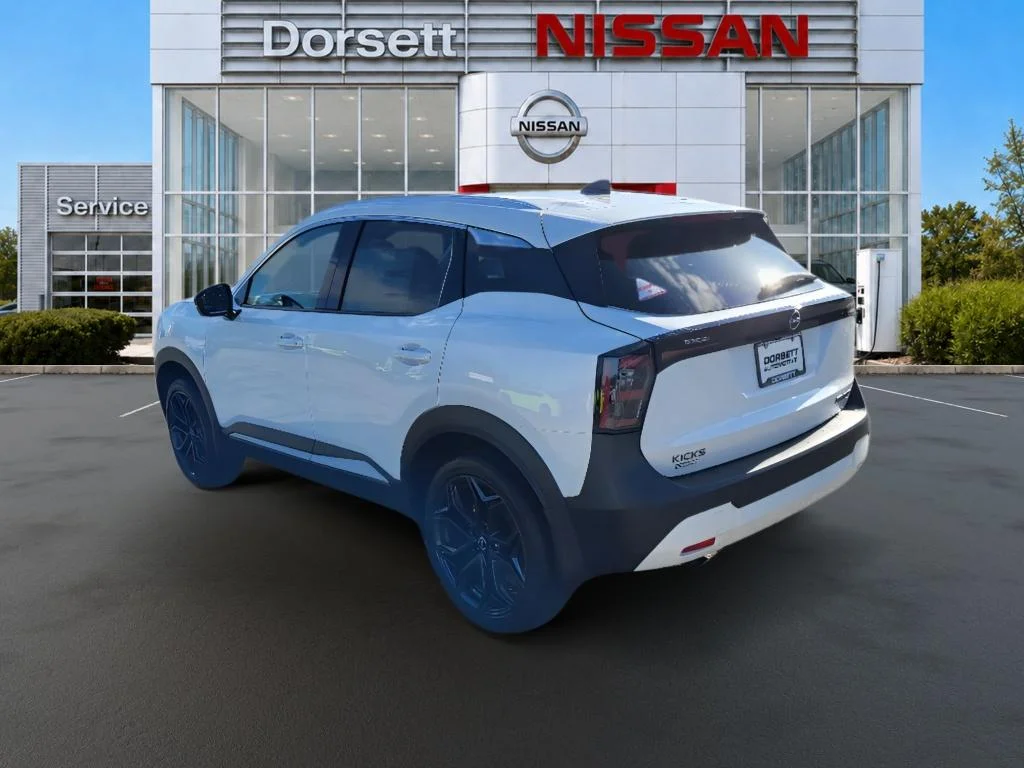 New 2026 Aspen White Tricoat Nissan SR image 8