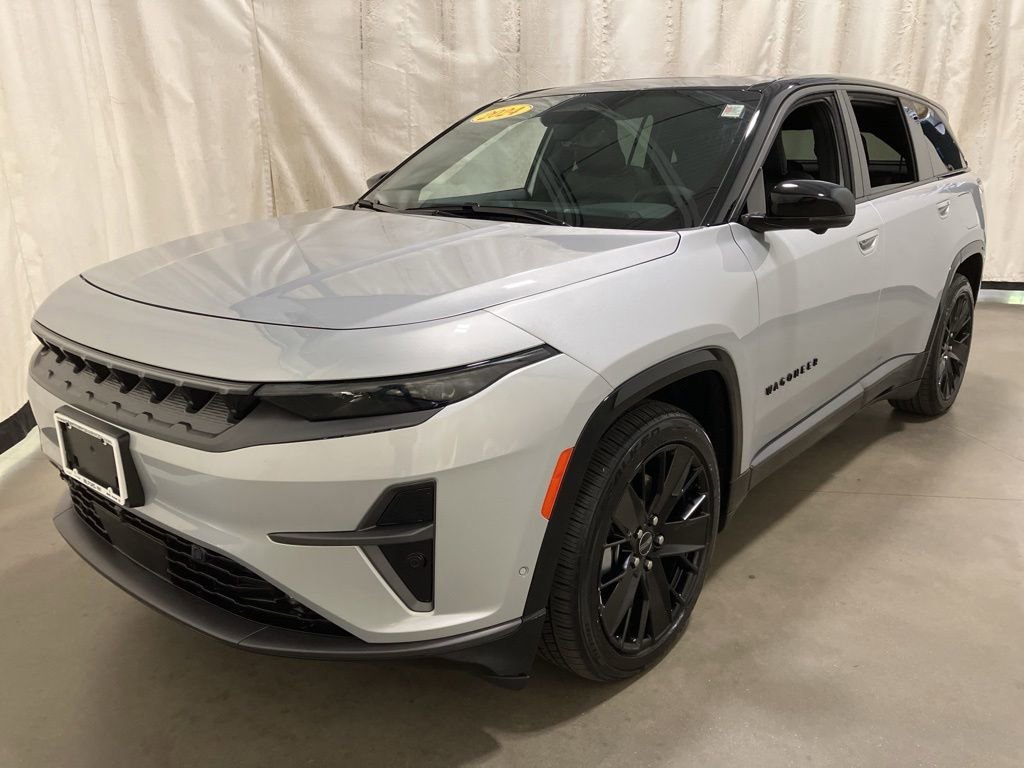 Used 2024 Silver Zynith Clearcoat Jeep Launch Edition image 24