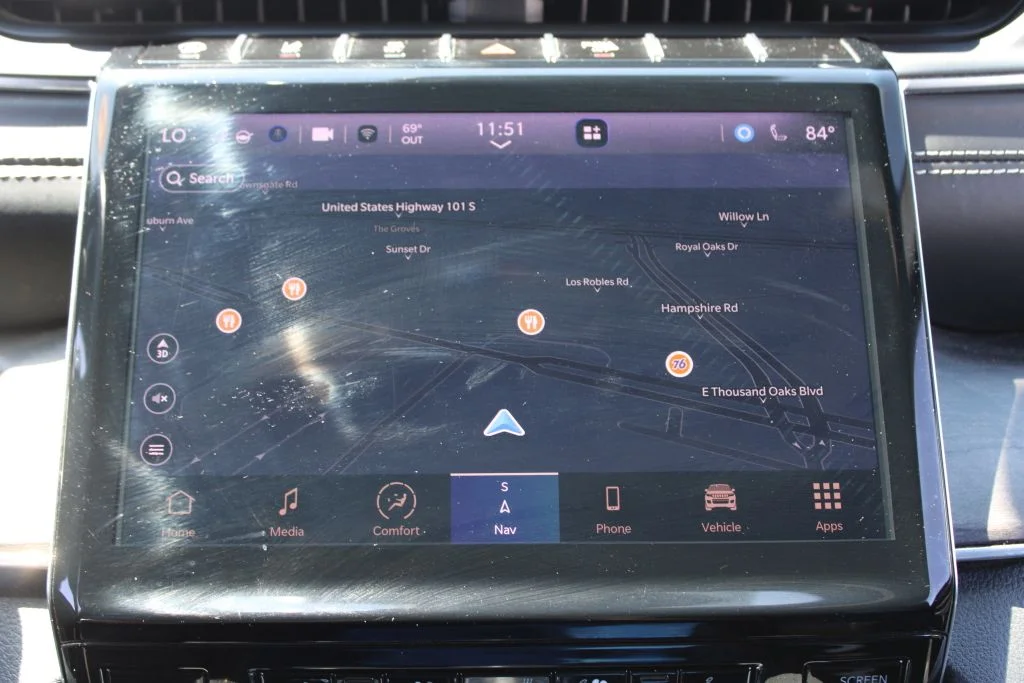 Used 2021 Silver Jeep Overland image 24