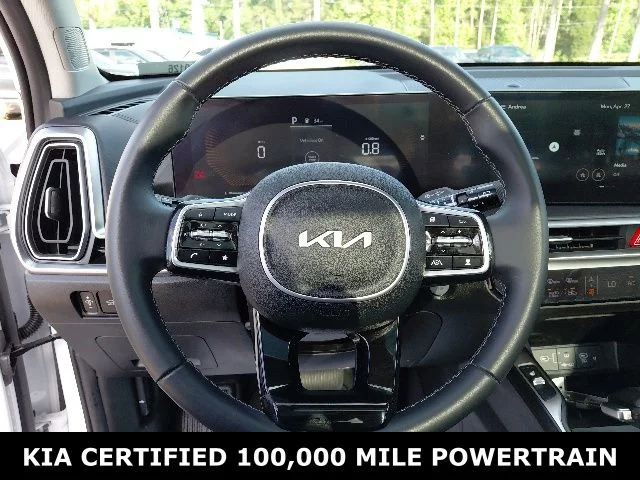 Used 2024 White Kia X-Line EX image 10