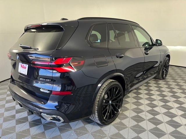 New 2026 Black BMW sDrive40i image 7