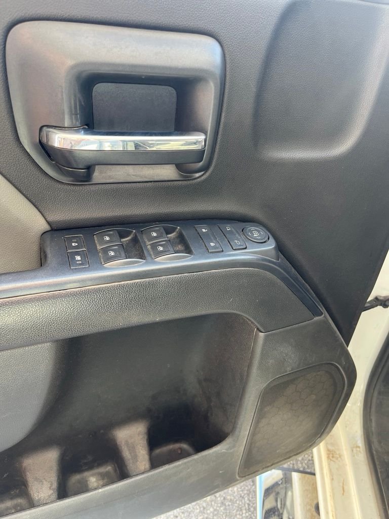 Used 2016 White Chevrolet Work Truck image 13