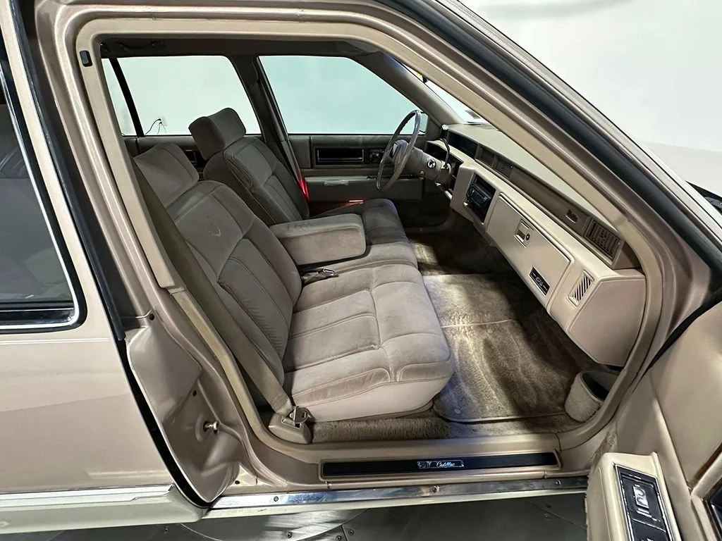 Used 1989  Cadillac NA image 66