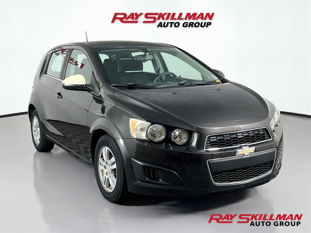 Used 2015 Mocha Bronze Metallic Chevrolet LT image 1