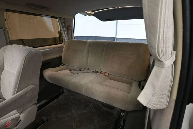 Used 1999 White Toyota Limited image 25