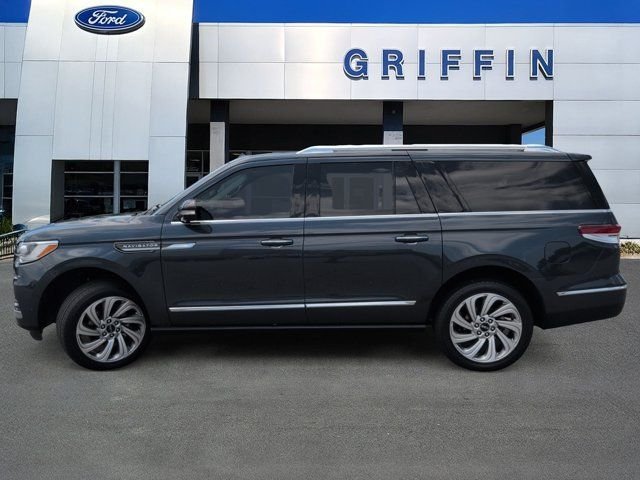 Used 2024 Blue Lincoln Reserve image 10