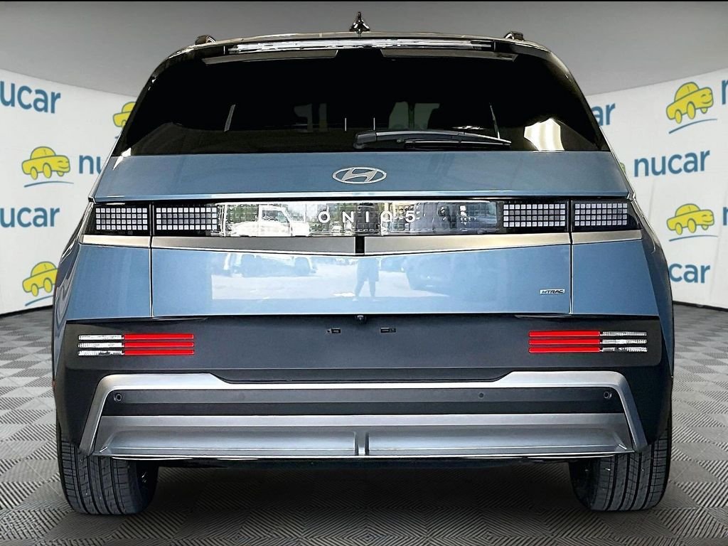 Used 2025 Blue Hyundai SEL image 5
