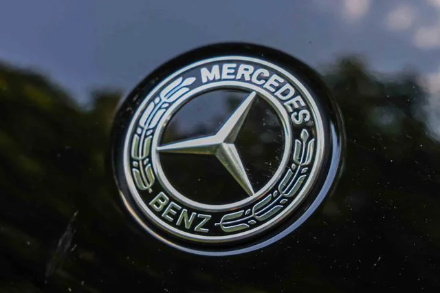 Used 2023 Black Mercedes-Benz GLE 350 image 31