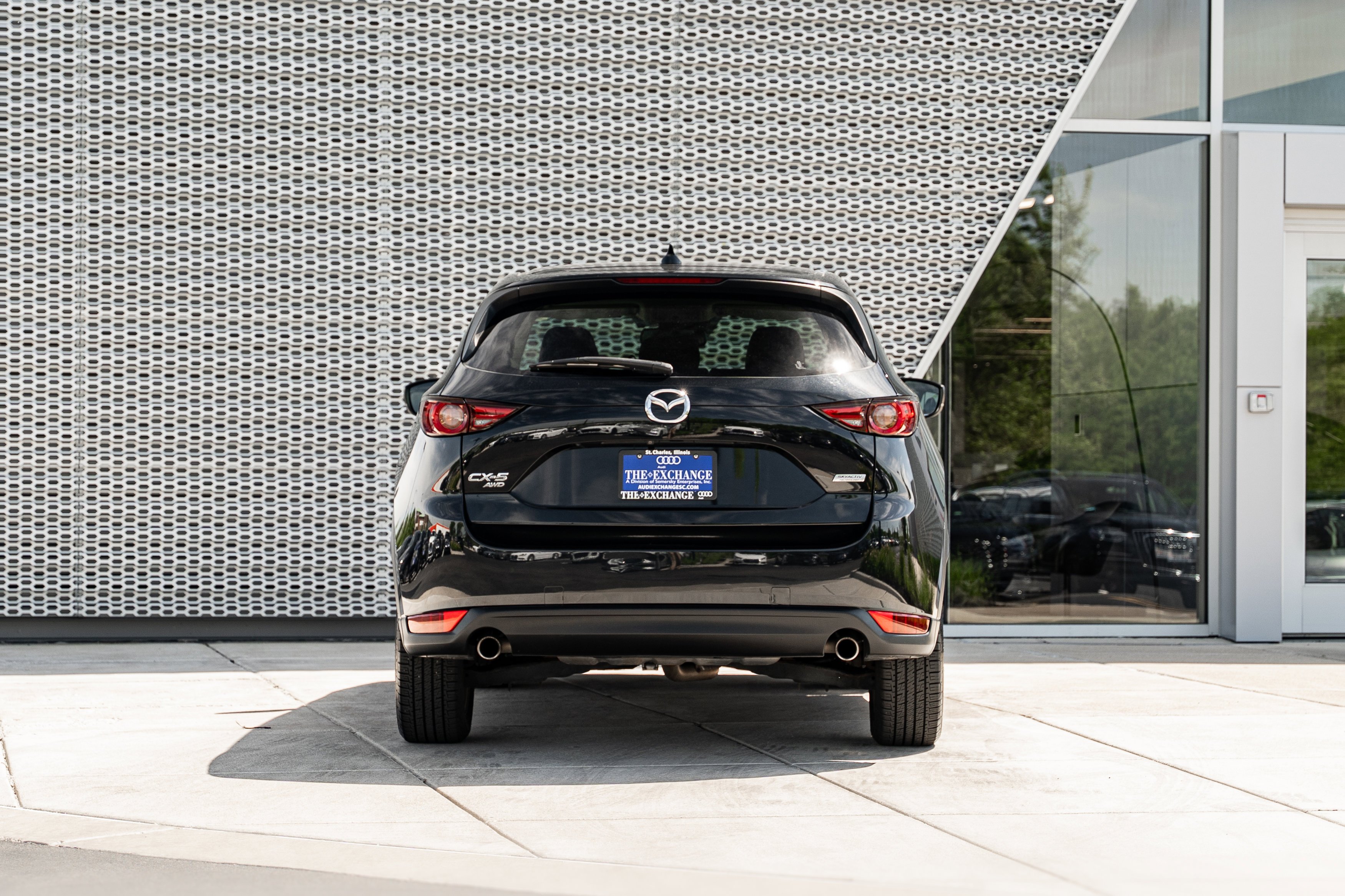 Used 2019 Jet Black Mica Mazda Grand Touring image 26